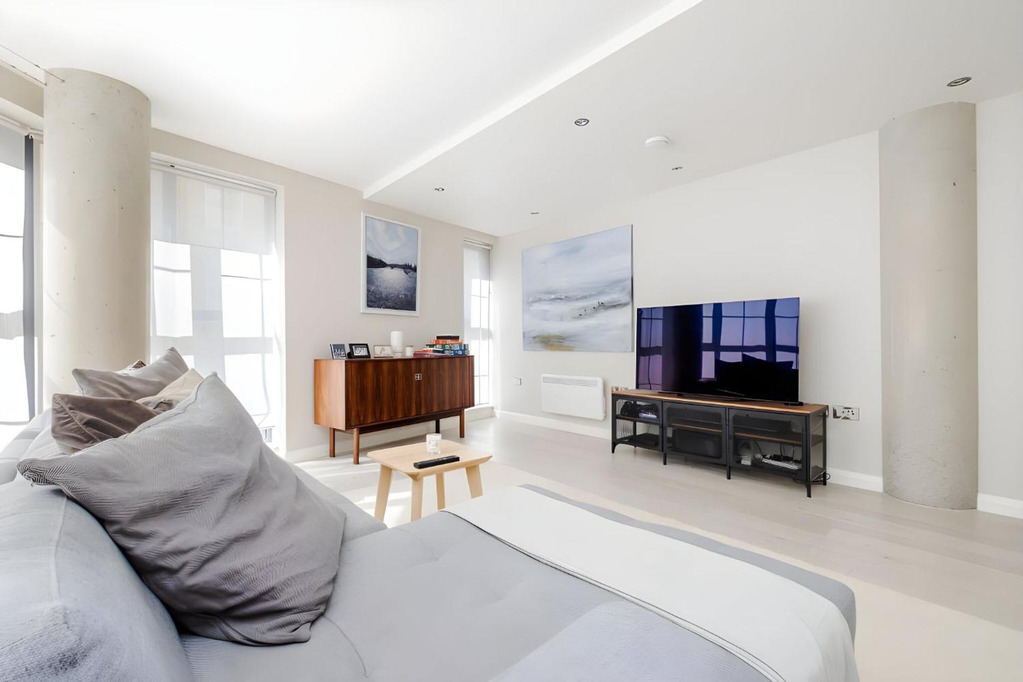Large By Liverpool Street Station Apartament